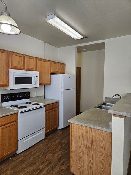 More Photos Of 1000 Diamond Dr, Boerne Apartments For Sale