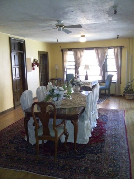 More Photos Of 25 Hartford St, Rumford Apartments For Lease