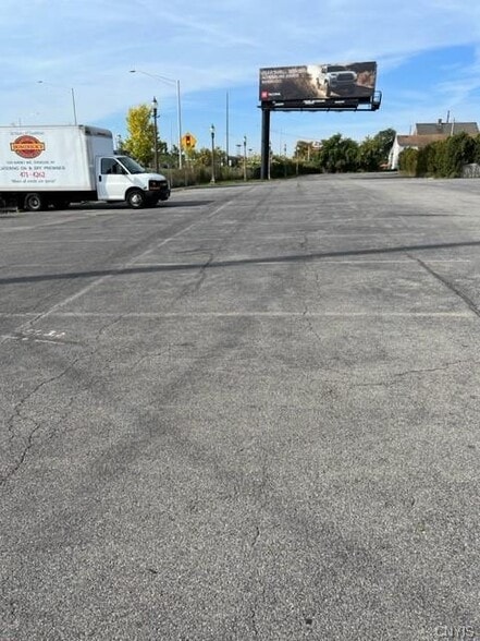 More Photos Of 1370 Burnet Ave, Syracuse Restaurant For Sale