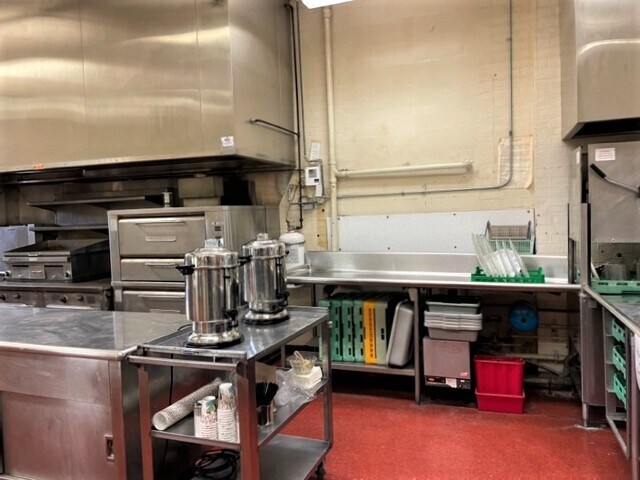 More Photos Of 121 N Fitzhugh St, Rochester Religious Facility For Lease
