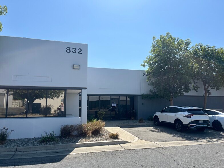 More Photos Of 832-834 W 9th St, Upland Industrial For Sale