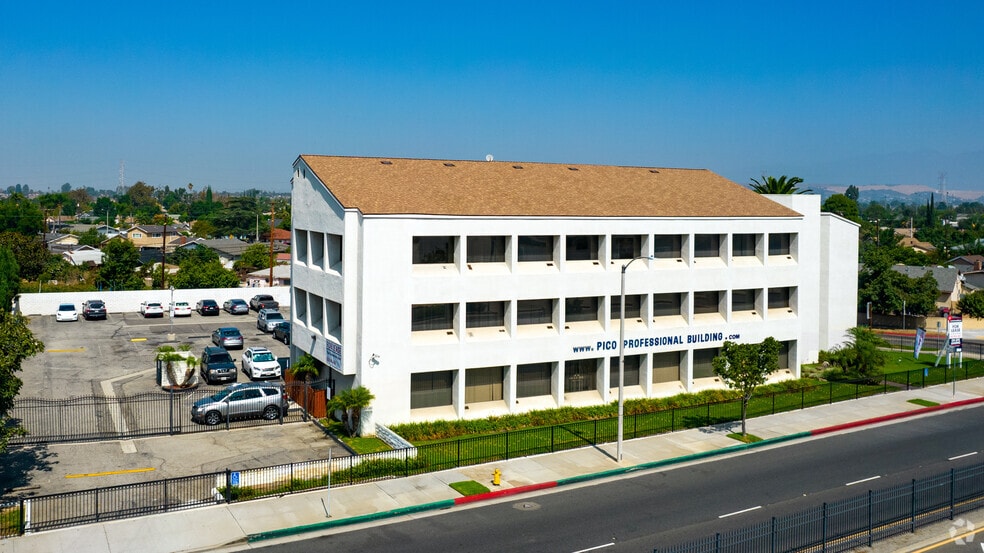 Primary Photo Of 6505 Rosemead Blvd, Pico Rivera Medical For Lease