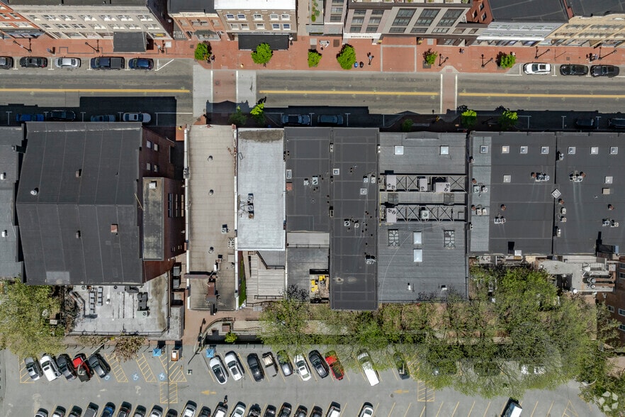 More Photos Of 112 Washington St, Norwalk General Retail For Sale