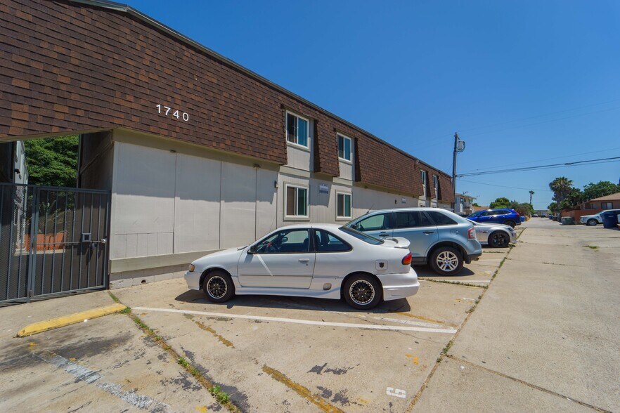 More Photos Of 1740 N Ave, National City Apartments For Sale