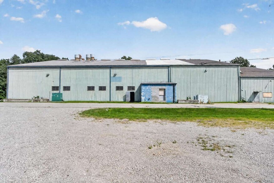 Primary Photo Of 211 Mill St, Springport Light Distribution For Sale