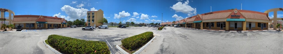 More Photos Of 701-769 NW Federal Hwy, Stuart Unknown For Lease