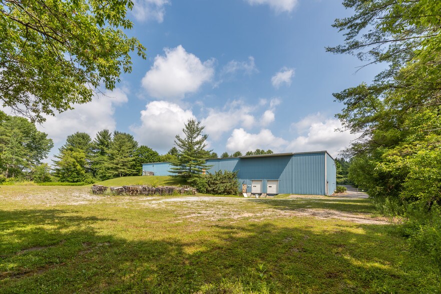 More Photos Of 815 Pleasant St, Lee Manufacturing For Sale