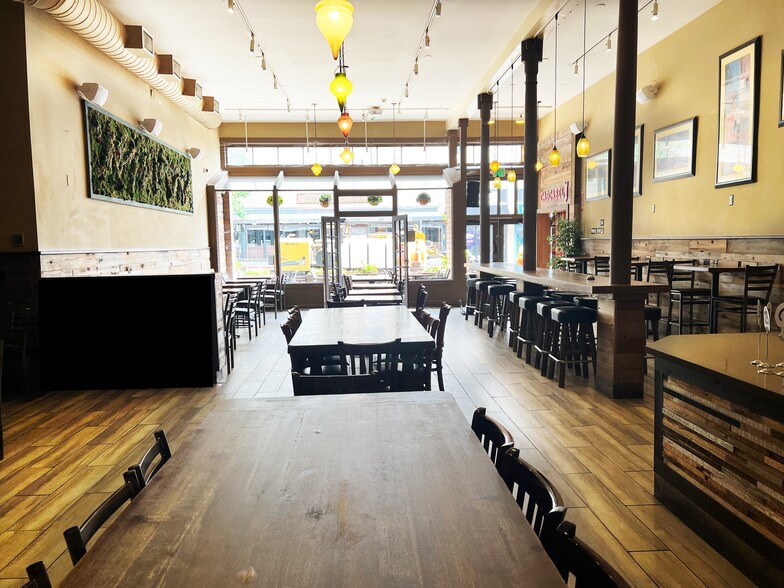 More Photos Of 1121-1139 4th St, San Rafael Storefront Retail Office For Lease