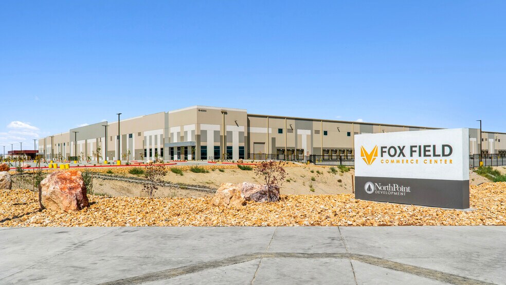 More Photos Of 46950 N 45th Street W, Lancaster Distribution For Lease