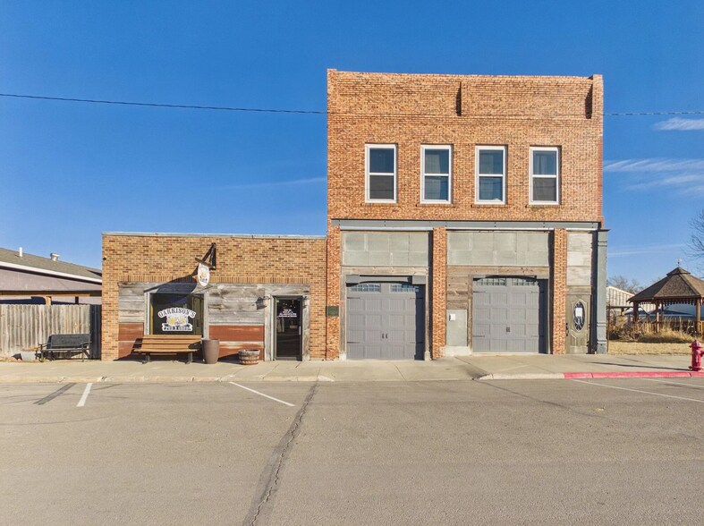 More Photos Of 501 & 503 Iowa Ave, Essex Storefront Retail Residential For Sale