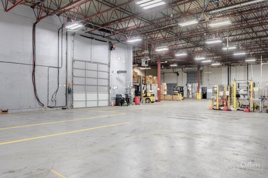 More Photos Of 19689 Telegraph Trl, Langley Twp Service For Lease