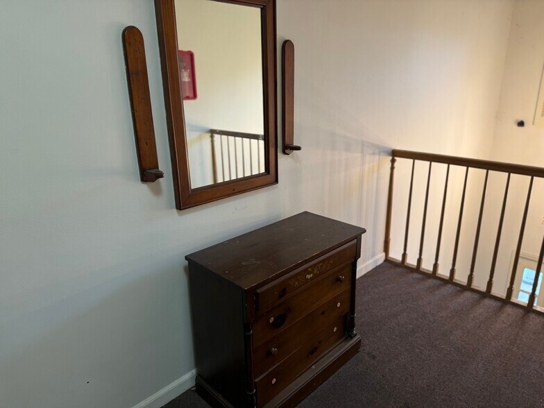 More Photos Of 3303 Riverside Dr, Dayton Apartments For Sale