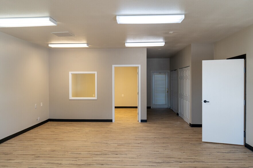 More Photos Of 44 E Spaulding Ave, Pueblo Office For Lease