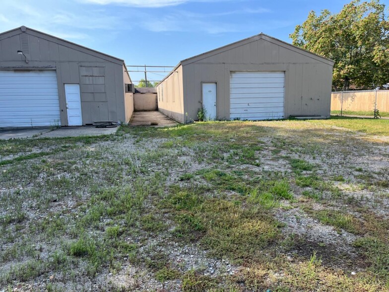 Primary Photo Of 1316 Chestnut St, Cincinnati Warehouse For Sale