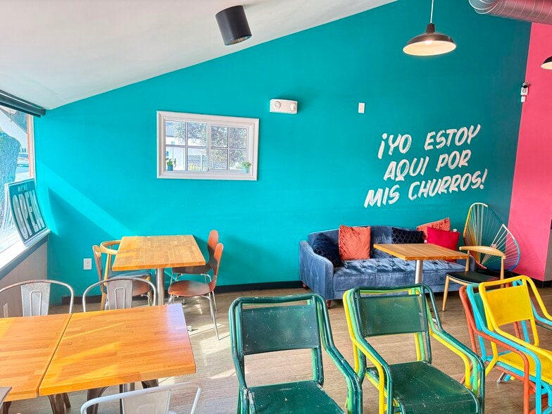 More Photos Of 401 E Foothill Blvd, Azusa Medical For Lease