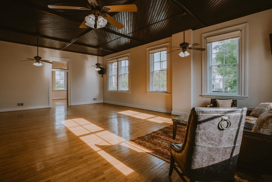 More Photos Of 441 Washington St, Portsmouth Office Residential For Sale
