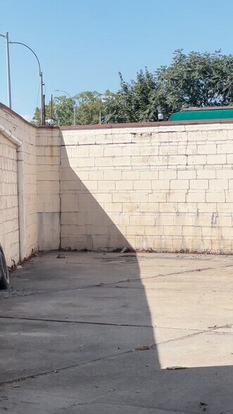 Primary Photo Of 2219 Hazen St, East Elmhurst Land For Lease