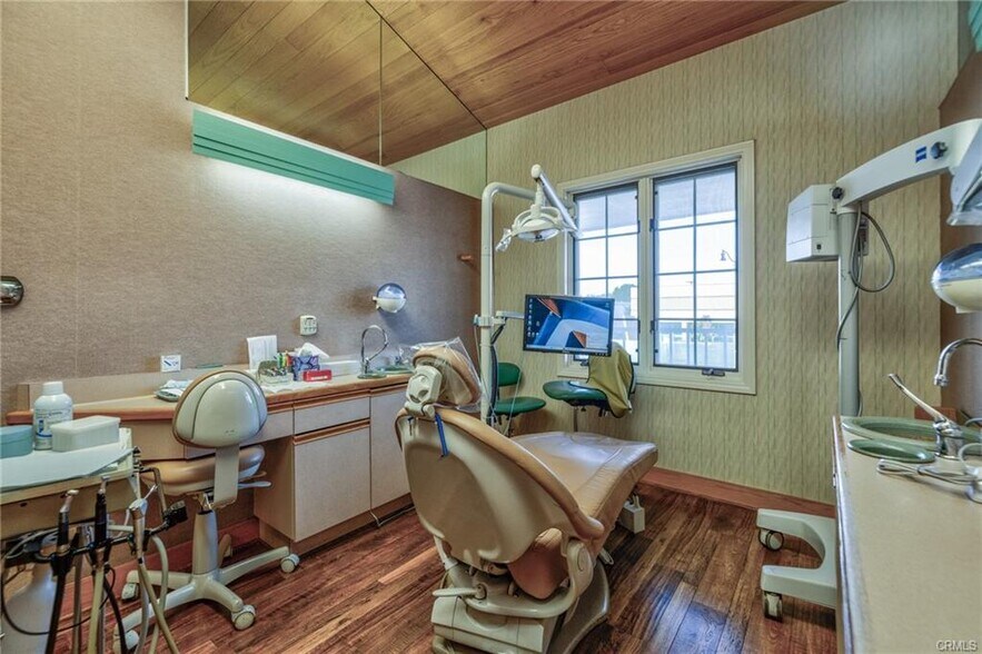 More Photos Of 16336 Whittier Blvd, Whittier Medical For Sale