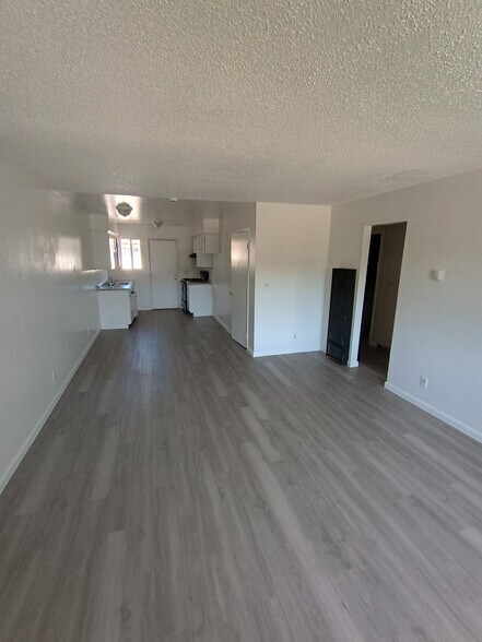 More Photos Of 3345 E Fairmont Ave, Fresno Apartments For Sale