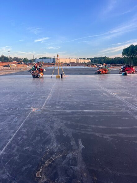 More Photos Of 1600 Antioch Church Rd, Greenville Distribution For Lease