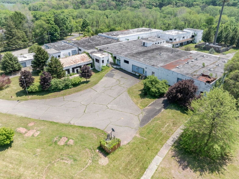 More Photos Of 110 Woodfern Rd, Branchburg Warehouse For Sale