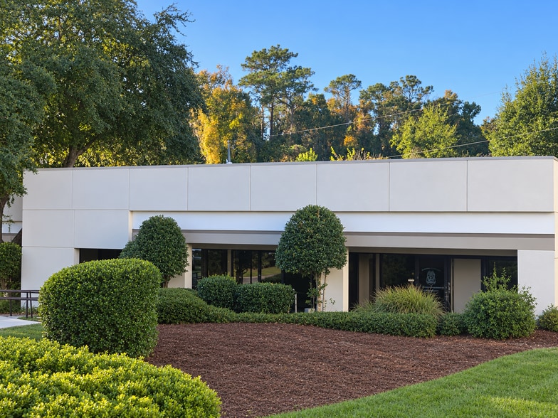 More Photos Of 502 Capital Cir SE, Tallahassee Office For Lease