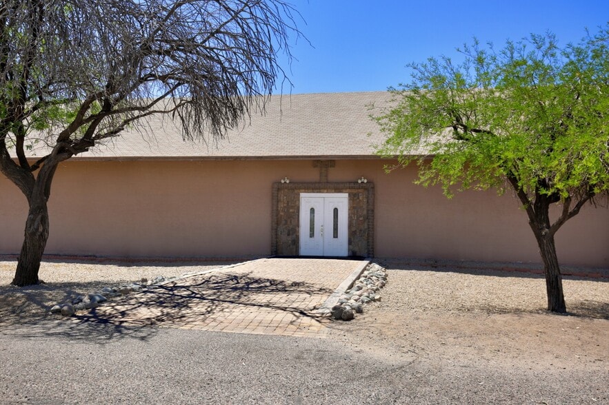 More Photos Of 7848 S 27th Ave, Laveen Religious Facility For Sale