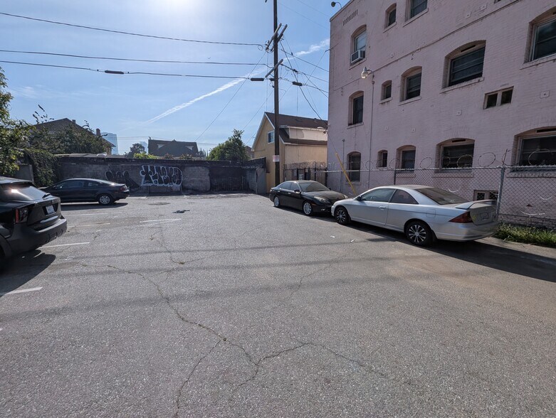 More Photos Of 1132 S Alvarado St, Los Angeles Land For Sale