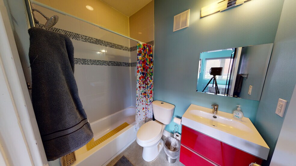 More Photos Of 3288 Arapahoe St, Denver Apartments For Sale