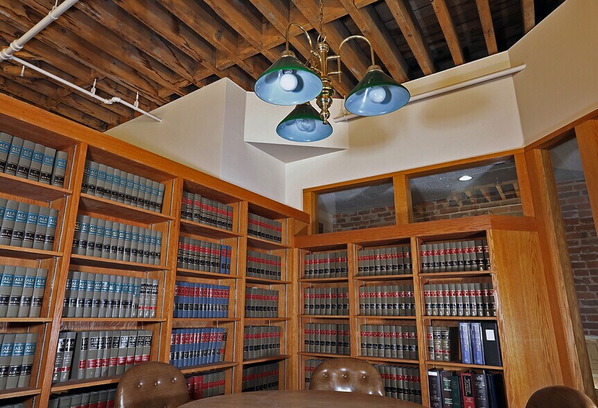 More Photos Of 125 1st Ave, Pittsburgh Office Residential For Sale