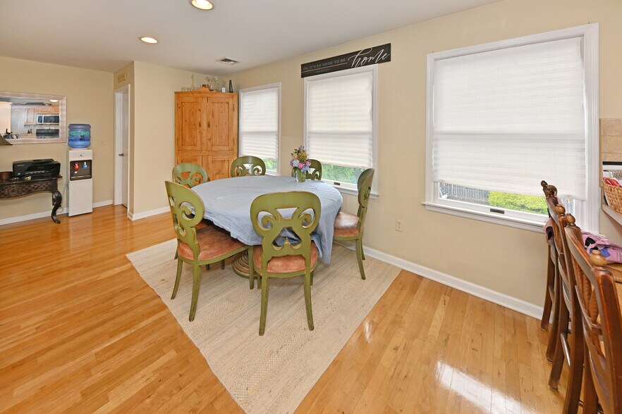 More Photos Of 253 Madison Ave, Wyckoff Storefront Retail Residential For Sale