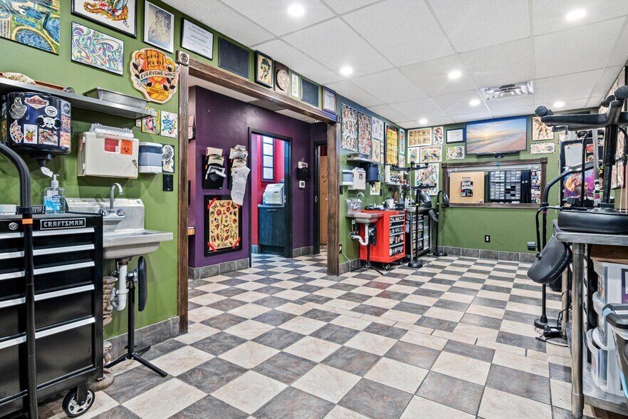 More Photos Of 5611 Chicago Ave, Minneapolis Storefront For Sale