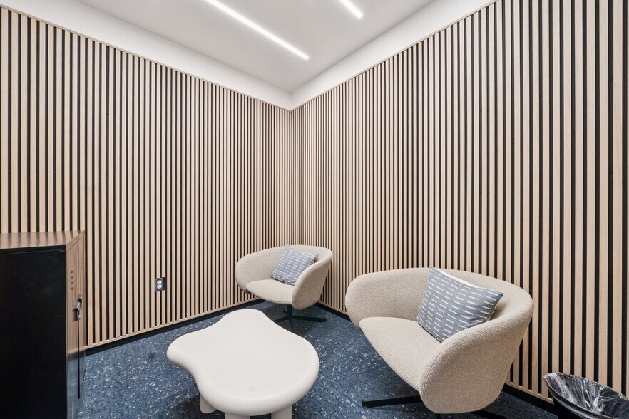 More Photos Of 4101 Cox Rd, Glen Allen Coworking Space