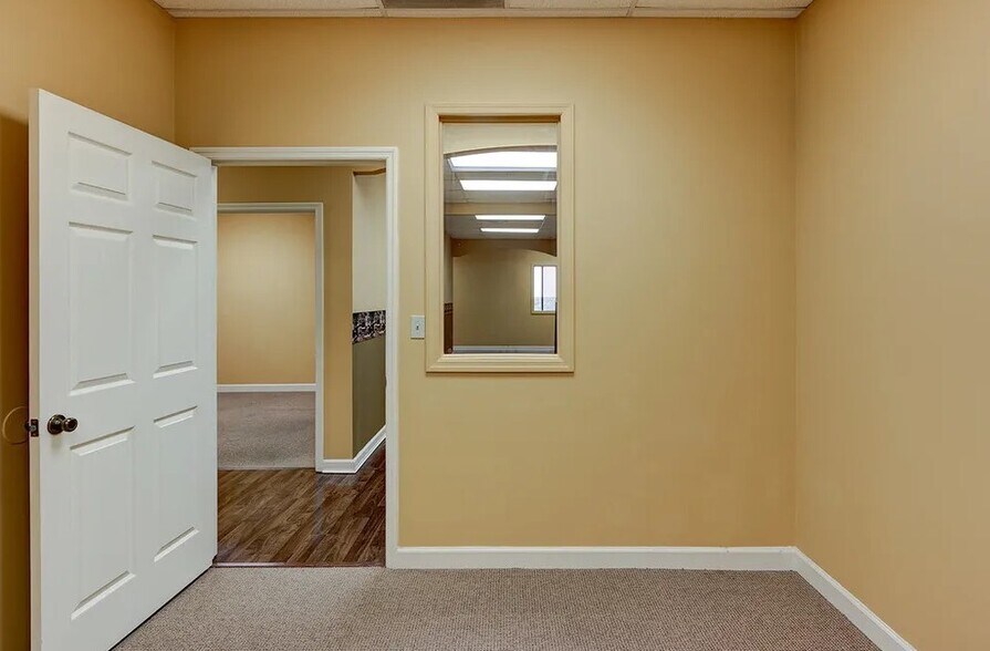 More Photos Of 312 W 1st St, Sanford Office For Lease