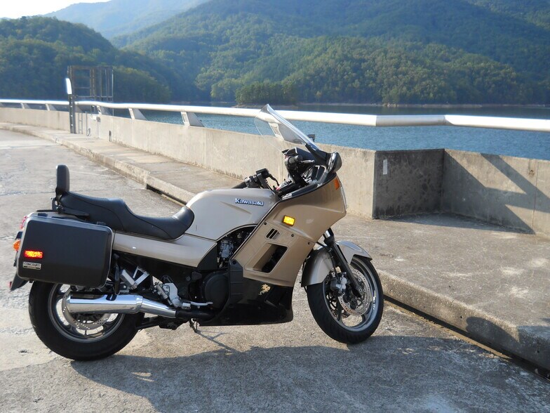 More Photos Of 290 N Main St, Robbinsville Hotel For Sale