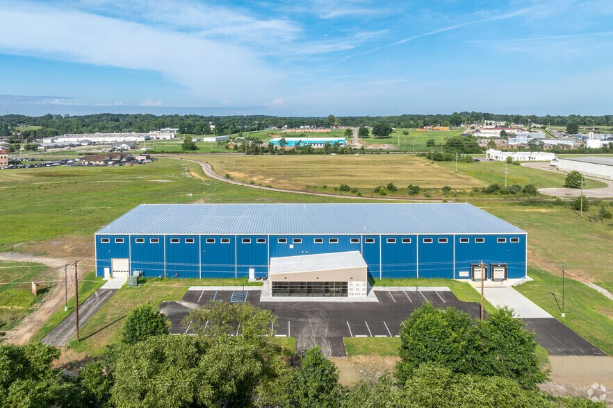 More Photos Of 350 McCarty Ln, Jackson Manufacturing For Lease