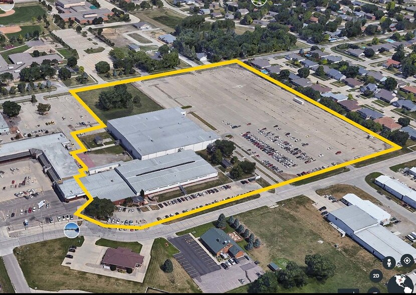 More Photos Of 102 Sergeant Square Dr, Sergeant Bluff Office For Sale