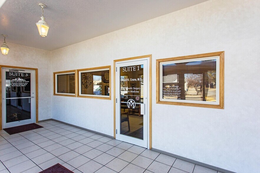 More Photos Of 1263 Bennett Ave, Burley Medical For Sale