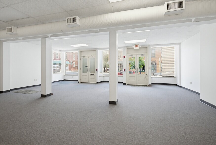 More Photos Of 171 E King St, Lancaster Loft Creative Space For Sale