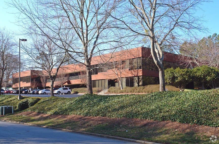 More Photos Of 1688 Phoenix Pky, College Park Unknown For Lease