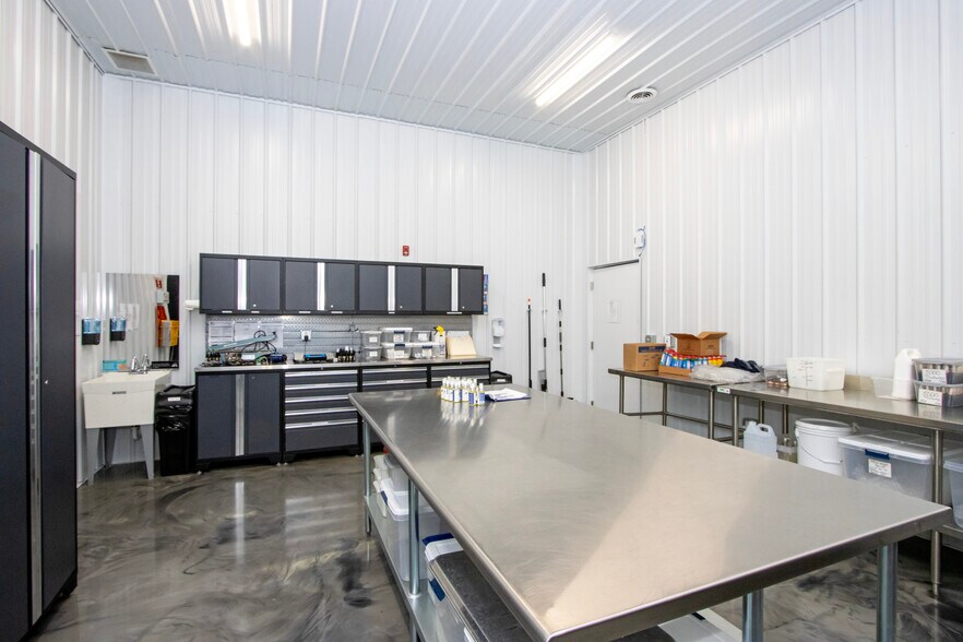 More Photos Of 7706B Congress Rd, West Salem Food Processing For Lease