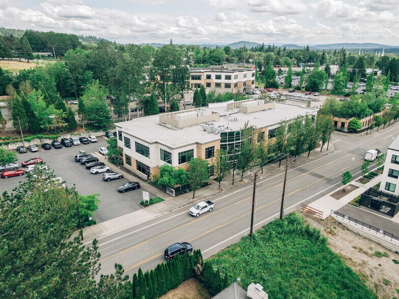 More Photos Of 11740 SW 68th Pky, Tigard Office For Lease