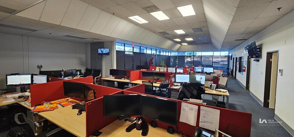 More Photos Of 20925 S Bonita St, Carson Warehouse For Sale