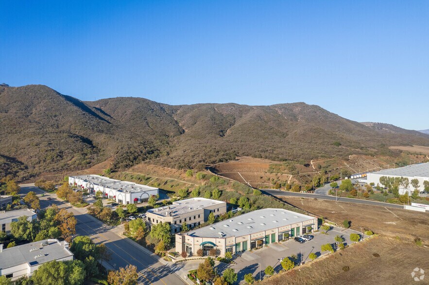 More Photos Of 42210 Roick Dr, Temecula Warehouse For Lease