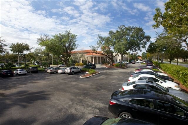 More Photos Of 7400 SW 87th Ave, Miami Medical For Lease