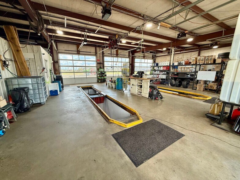 More Photos Of 134 Merchant St, Cadiz General Retail For Sale