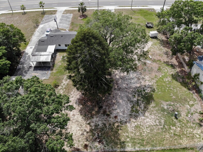 More Photos Of 1005 N Church Ave, Mulberry Medical For Lease