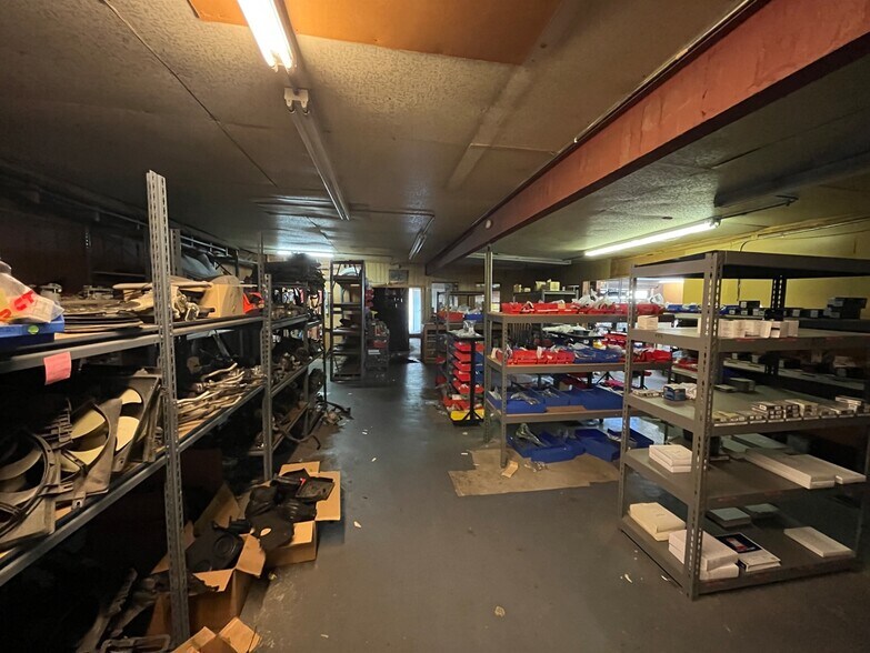 More Photos Of 11072 W 44th Ave, Wheat Ridge Warehouse For Sale