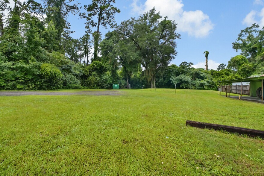 More Photos Of 892 Woodville Hwy, Crawfordville Restaurant For Sale