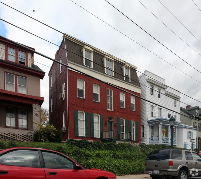 More Photos Of 165 Summit Ave, Hagerstown Apartments For Sale